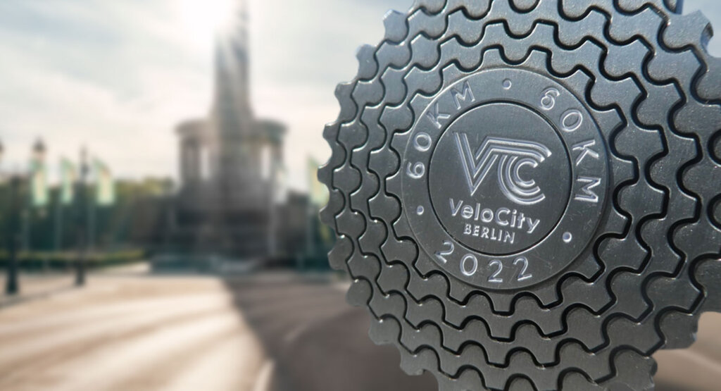 On the picture you can see the medal that Velo City participants received for a successful participation in the bike race. The colleagues of nexnet also received such an award.
