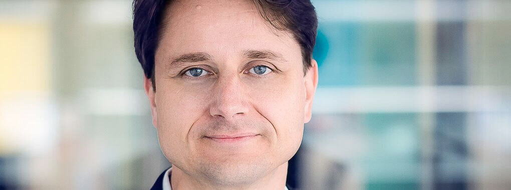 Portraitaufnahme von Lars Heucke, Geschäftsführer der nexnet.